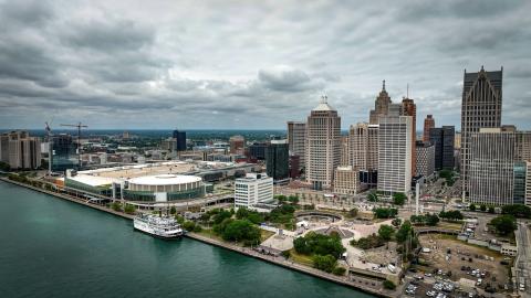 The Detroit skyline with the Detroit River in front